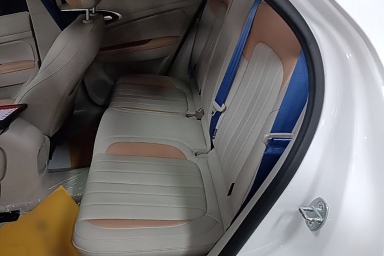 Used ORA Good Cat 2024 401 km Luxury Version 126 kW Left Rear Seat
