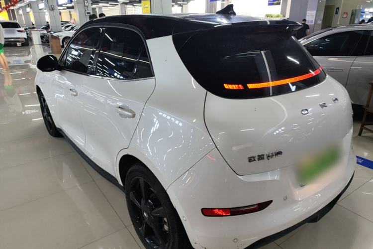 Used ORA Good Cat 2024 401 km Range Luxury Version 135 kW Rear Left 45 Deg