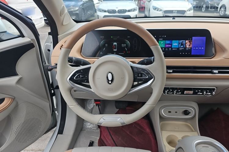 Used ORA Good Cat 2024 401 km Luxury Version Steering Wheel