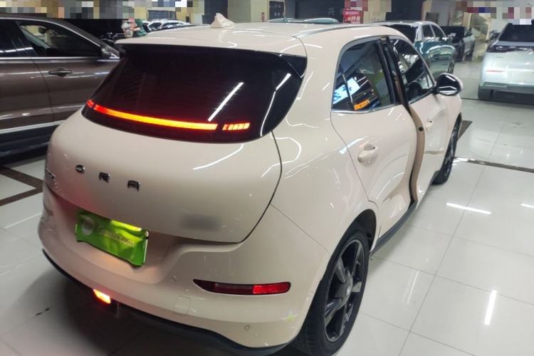 Used ORA Good Cat 2024 401 km Range Luxury Version 135 kW Rear Right 45 Deg