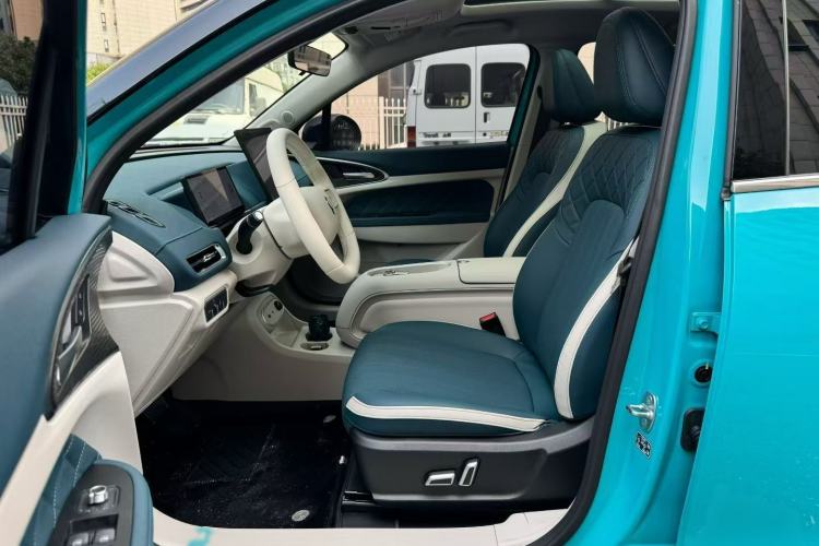 Used ORA Good Cat 2025 Model, 430 km Prestige Version Interior 1