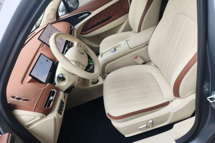 Used ORA Good Cat 2025 Model, 430 km Prestige Version Left Front Seat