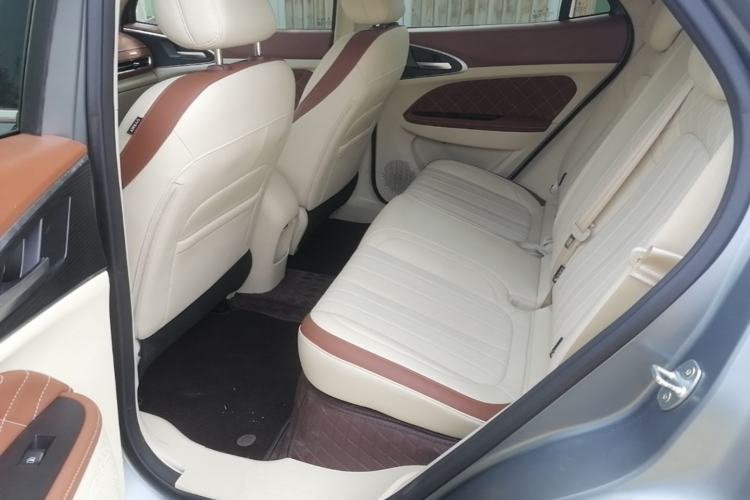 Used ORA Good Cat 2025 Model, 430 km Prestige Version Left Rear Seat