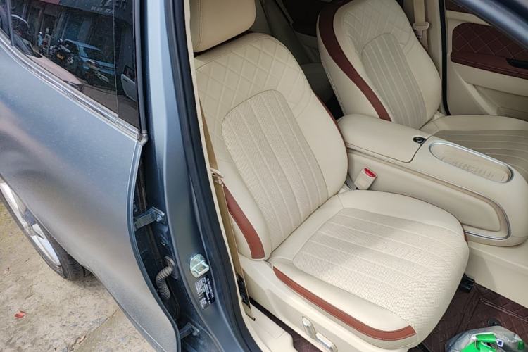 Used ORA Good Cat 2025 Model, 430 km Prestige Version Right Front Seat