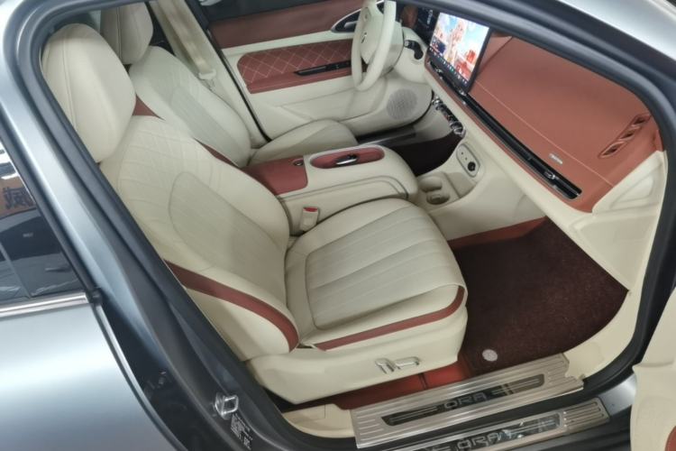 Used ORA Good Cat 2025 Model, 430 km Prestige Version Right Front Seat