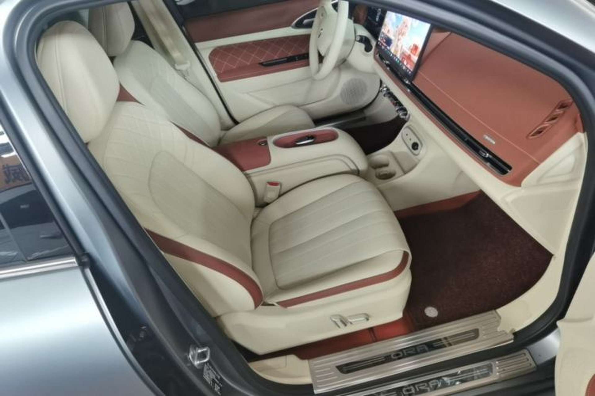 Used ORA Good Cat 2025 Model, 430 km Prestige Version Right Front Seat