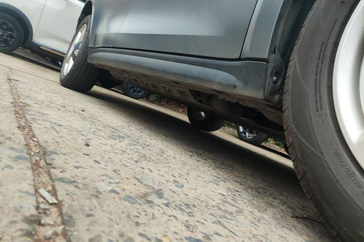 Used ORA Good Cat 2025 Model, 430 km Prestige Version Right Side Sill