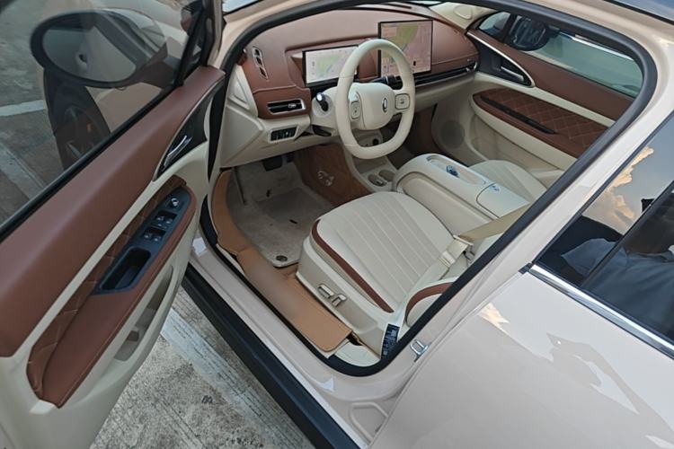 Used ORA Good Cat 2025 Model, 430 km Luxury Version Driver Seat