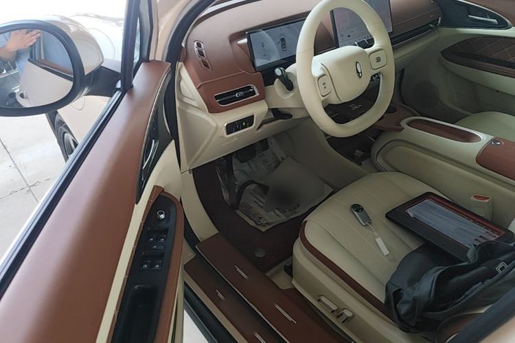 Used ORA Good Cat 2025 Model, 430 km Luxury Version Driver Seat