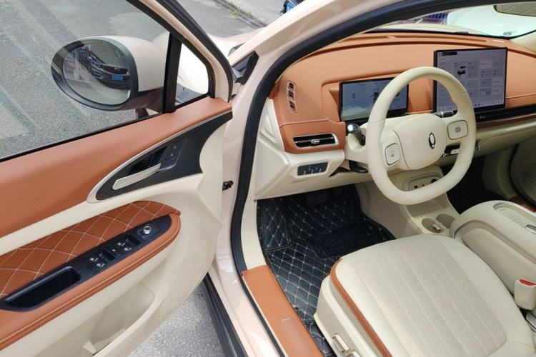 Used ORA Good Cat 2025 Model, 430 km Luxury Version Driver Seat