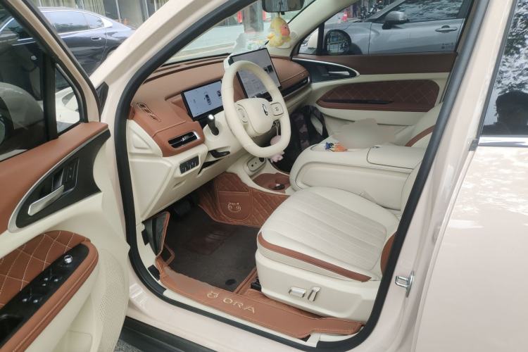 Used ORA Good Cat 2025 Model, 430 km Prestige Version Driver Seat