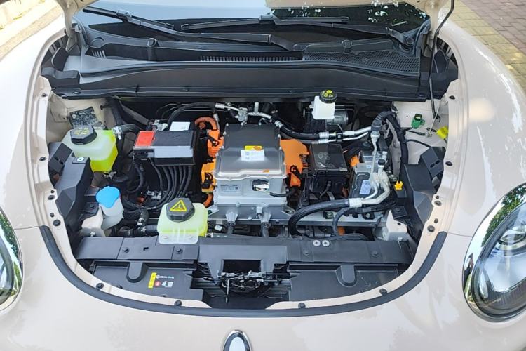 Used ORA Good Cat 2025 Model, 430 km Luxury Version Engine Bay