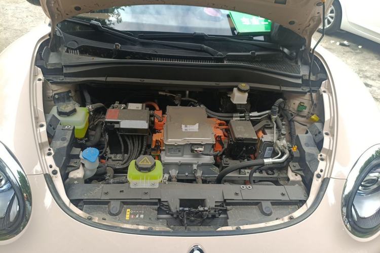 Used ORA Good Cat 2025 Model, 430 km Luxury Version Engine Bay
