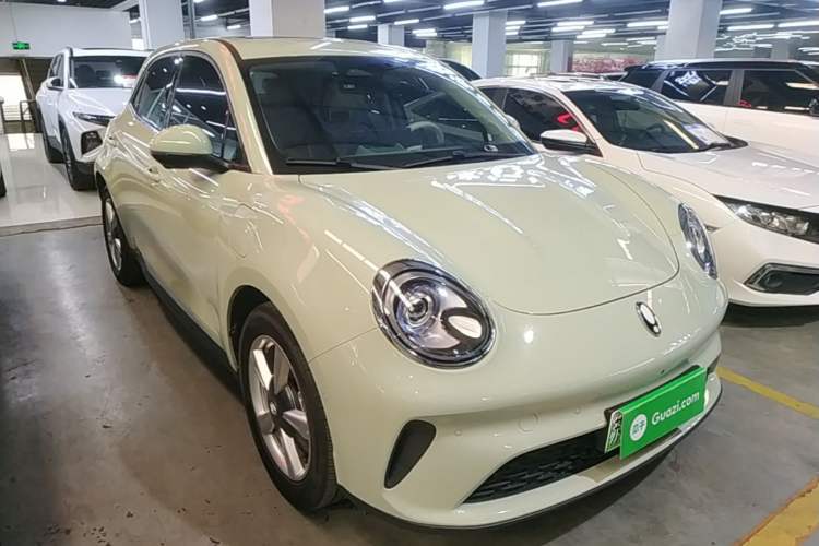 Used ORA Good Cat 2025 Model, 430 km Prestige Version Front Right 45 Deg