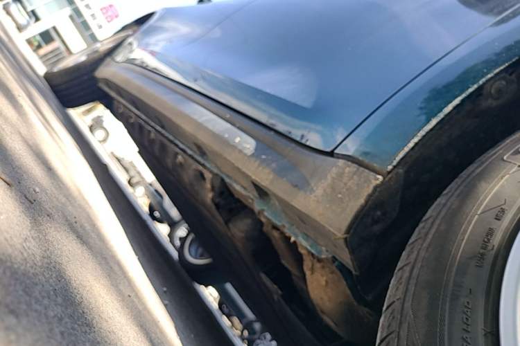 Used ORA Good Cat 2025 Model, 401km Classic Edition Right Side Sill