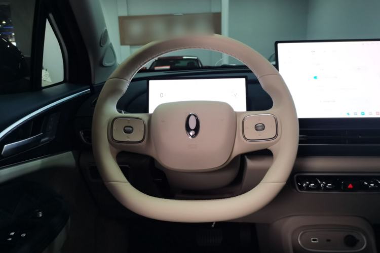 Used ORA Good Cat 2025 Model, 430 km Prestige Version Steering Wheel
