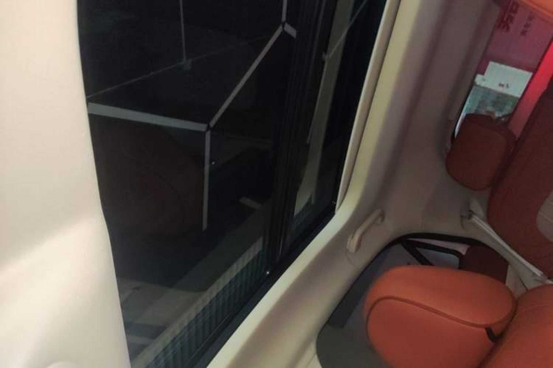 Used ORA Good Cat 2025 Model, 430 km Prestige Version Headliner