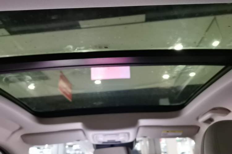 Used ORA Good Cat 2025 Model, 430 km Prestige Version Headliner