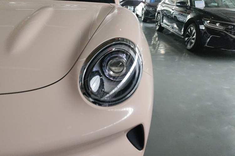 Used ORA Good Cat 2025 Model, 430 km Luxury Version Left Front Headlight