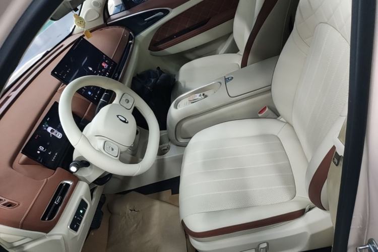 Used ORA Good Cat 2025 Model, 430 km Prestige Version Left Front Seat