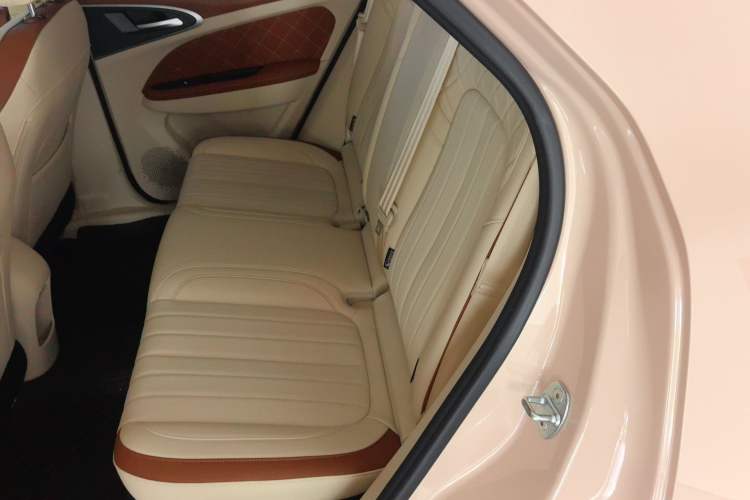 Used ORA Good Cat 2025 Model, 430 km Prestige Version Left Rear Seat