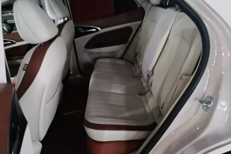 Used ORA Good Cat 2025 Model, 430 km Prestige Version Left Rear Seat