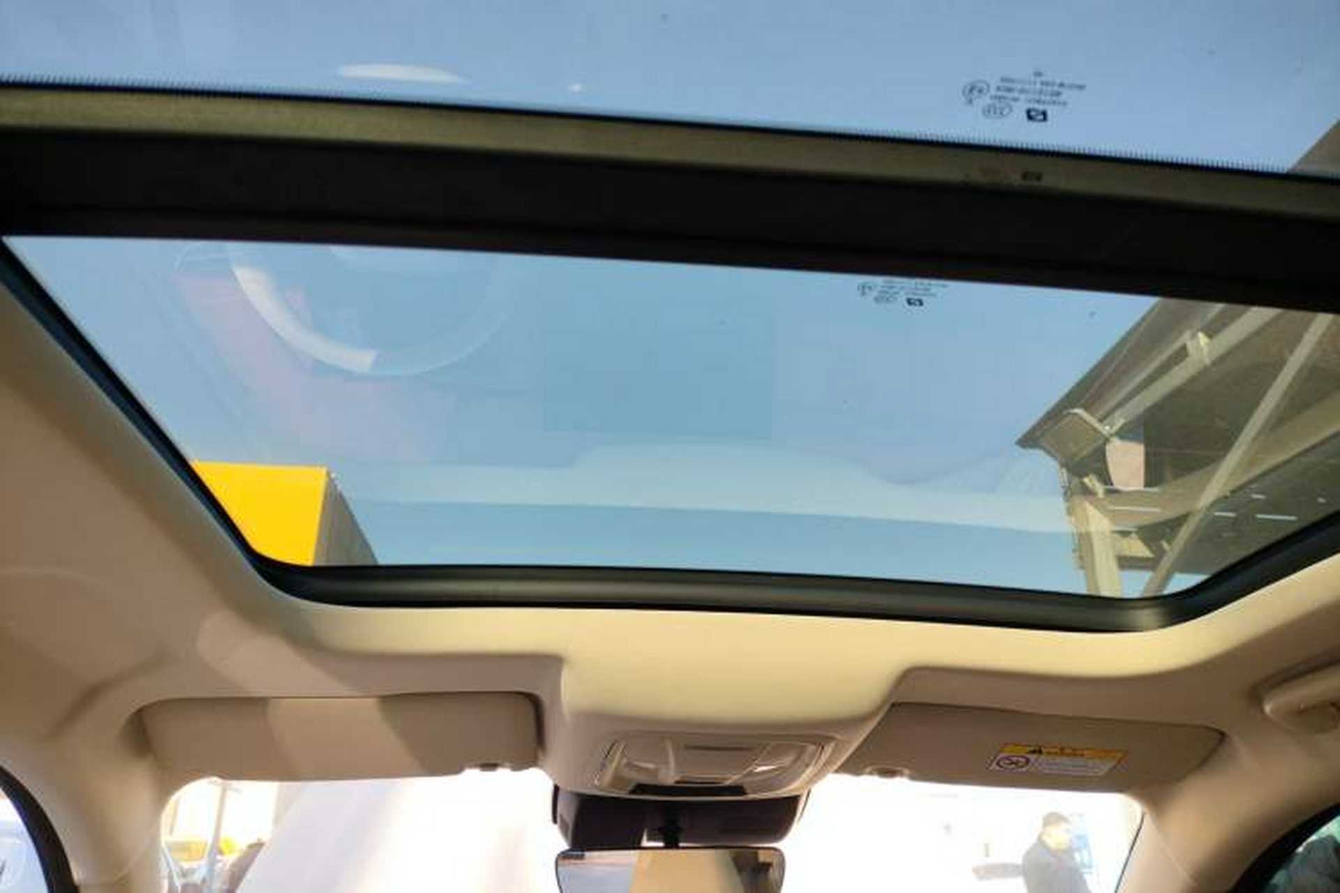 Used ORA Good Cat 2025 Model, 430 km Luxury Version Headliner