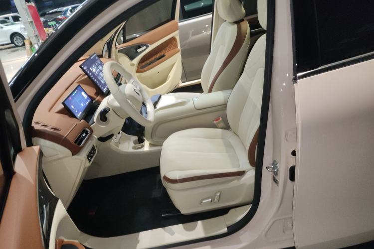 Used ORA Good Cat 2025 Model, 430 km Prestige Version Left Front Seat