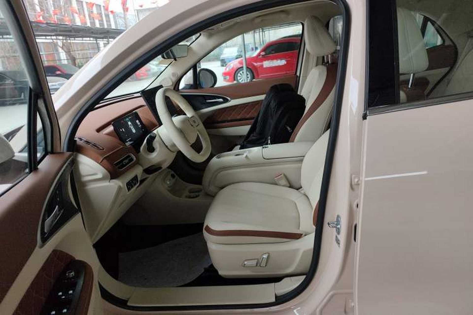 Used ORA Good Cat 2025 Model, 430 km Prestige Version Left Front Seat