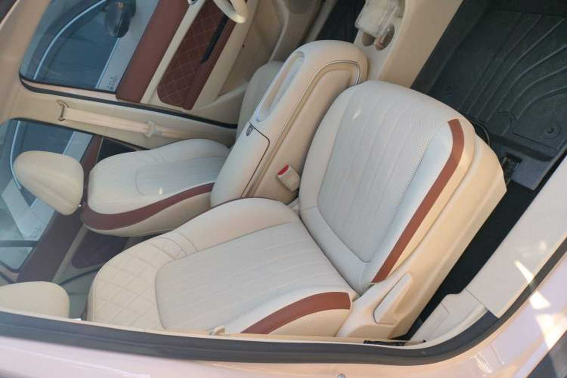 Used ORA Good Cat 2025 Model, 430 km Luxury Version Right Front Seat