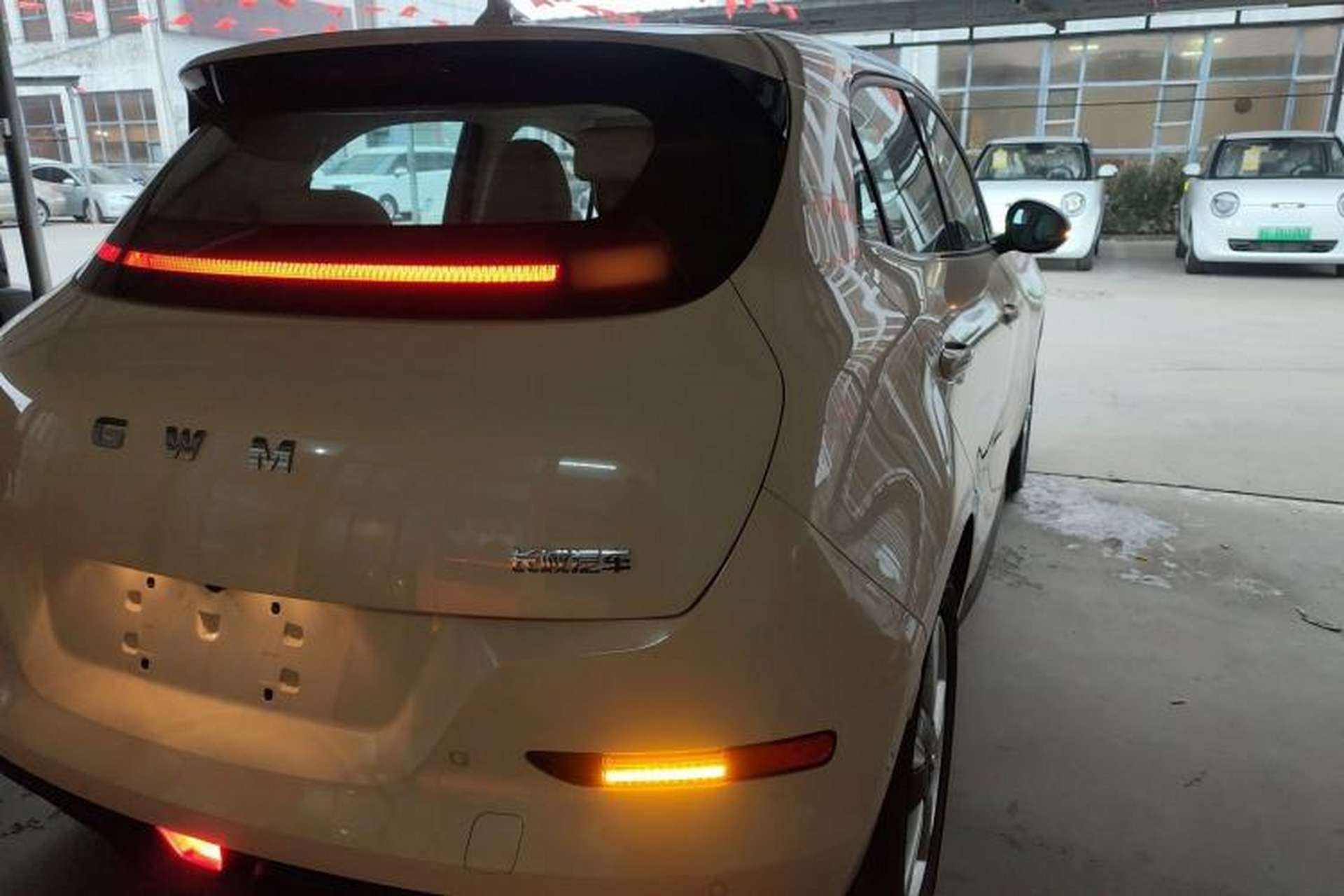 Used ORA Good Cat 2025 Model, 430 km Prestige Version Right Rear Taillight