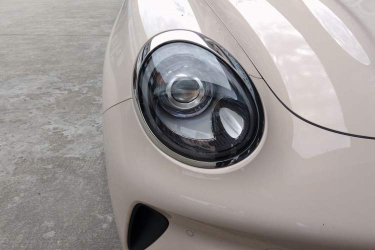 Used ORA Good Cat 2025 Model, 430 km Prestige Version Right Front Headlight