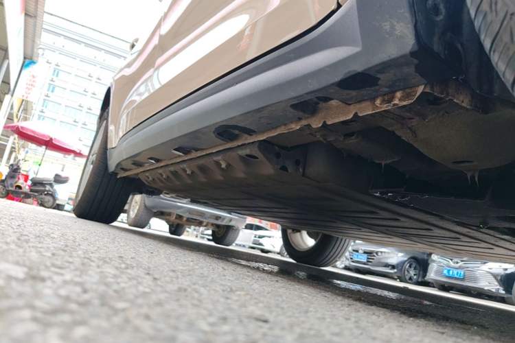 Used ORA Good Cat 2025 Model, 430 km Luxury Version Right Side Sill