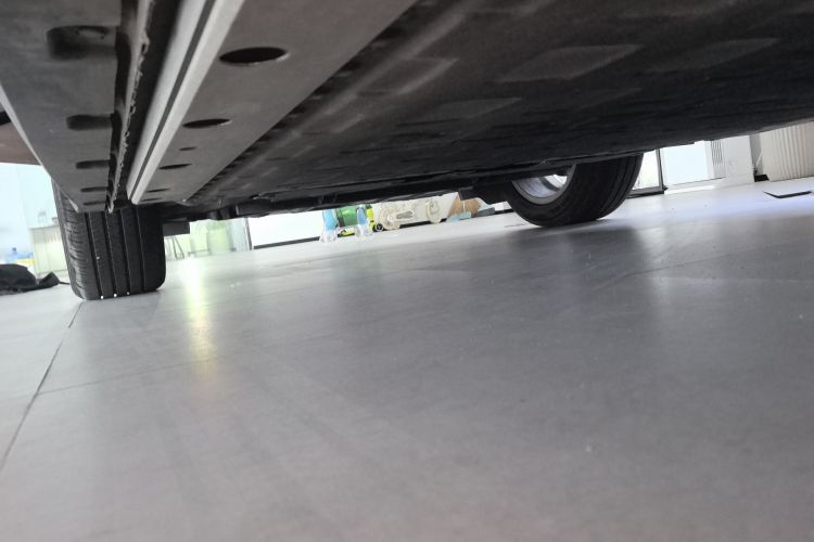 Used ORA Good Cat 2025 Model, 430 km Prestige Version Right Side Sill