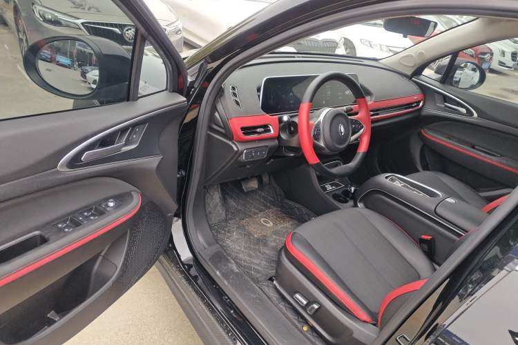 Used ORA Good Cat GT 2023 Mulan Edition 401km Luxury Version Interior 3