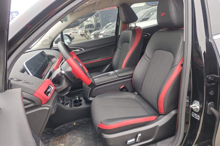 Used ORA Good Cat GT 2023 Mulan Edition 401km Luxury Version Left Front Seat