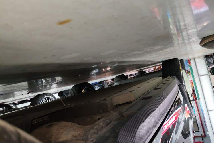 Used ORA Good Cat GT 2023 Mulan Edition 401km Prestige Version Right Side Sill
