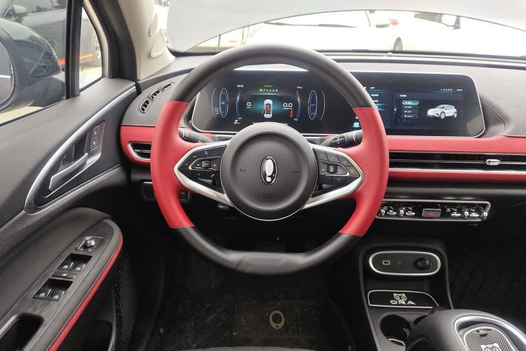 Used ORA Good Cat GT 2023 Mulan Edition 401km Luxury Version Steering Wheel