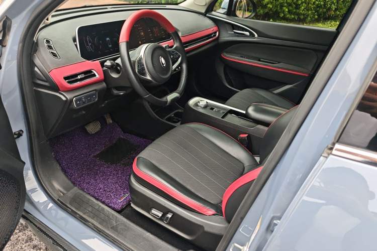 Used ORA Good Cat GT 2022 Mulan Edition 480km Long-Range续航 Interior 1