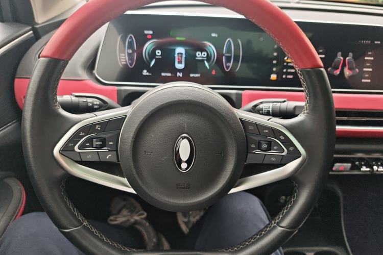Used ORA Good Cat GT 2022 Mulan Edition 480km Long-Range续航 Steering Wheel