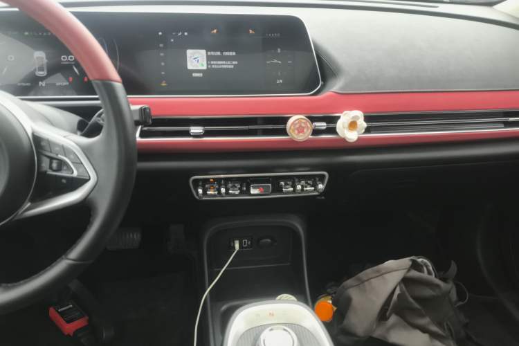 Used ORA Good Cat GT 2022 Mulan Edition 480km Long-Range续航 Audio And AC Panel