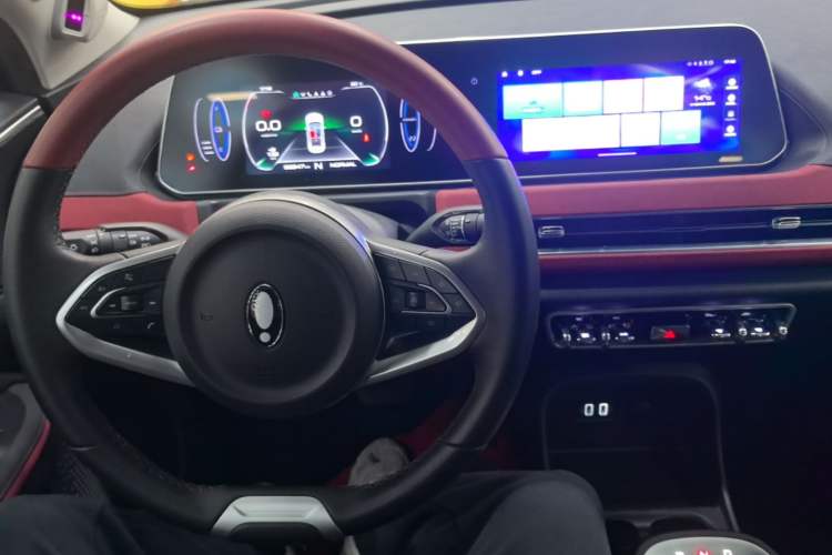 Used ORA Good Cat GT 2022 Mulan Edition 480km Long-Range续航 Center Console