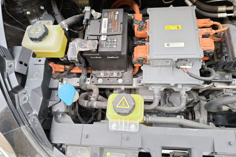 Used ORA Good Cat GT 2022 Mulan Edition 480km Long-Range续航 Engine Bay Right