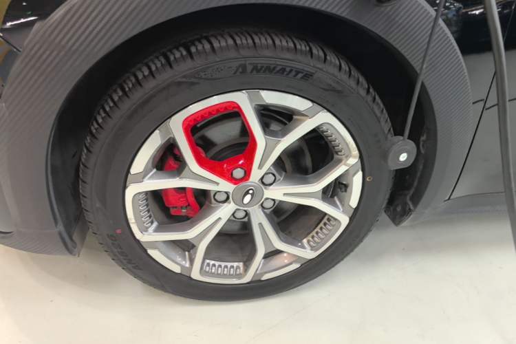 Used ORA Good Cat GT 2022 Mulan Edition 480km Long-Range续航 Exterior 4