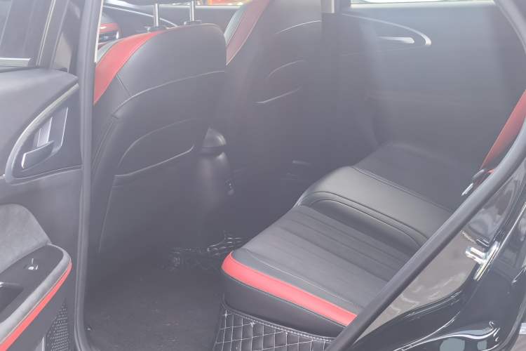 Used ORA Good Cat GT 2022 Mulan Edition 480km Long-Range续航 Exterior 5