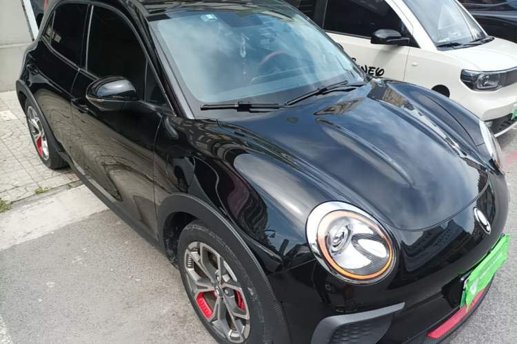 Used ORA Good Cat GT 2022 Mulan Edition 401 km Standard Range Front Right 45 Deg