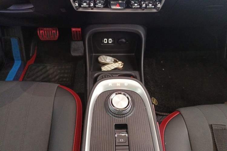 Used ORA Good Cat GT 2022 Mulan Edition 480km Long-Range续航 Gear Lever