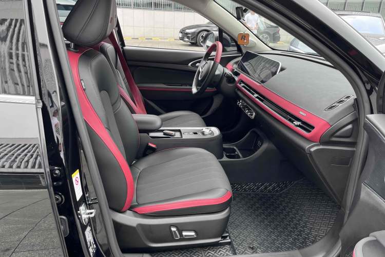 Used ORA Good Cat GT 2022 Mulan Edition 480km Long-Range续航 Interior 11
