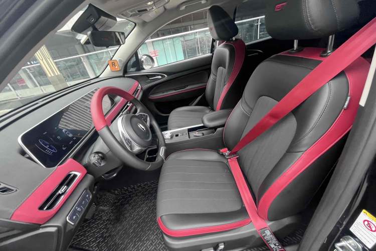 Used ORA Good Cat GT 2022 Mulan Edition 480km Long-Range续航 Interior 2