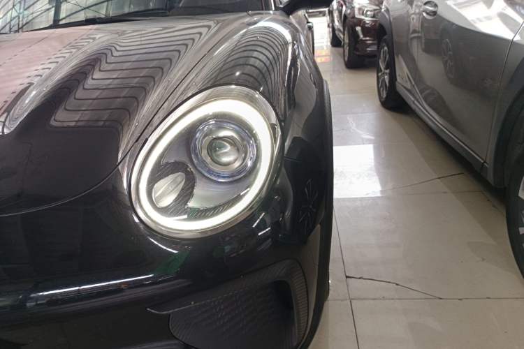 Used ORA Good Cat GT 2022 Mulan Edition 480km Long-Range续航 Left Front Headlight